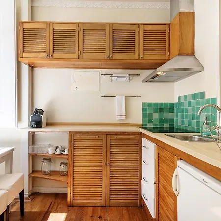 Апартаменты Charming 1 Bedroom In Mouraria By Guestready *